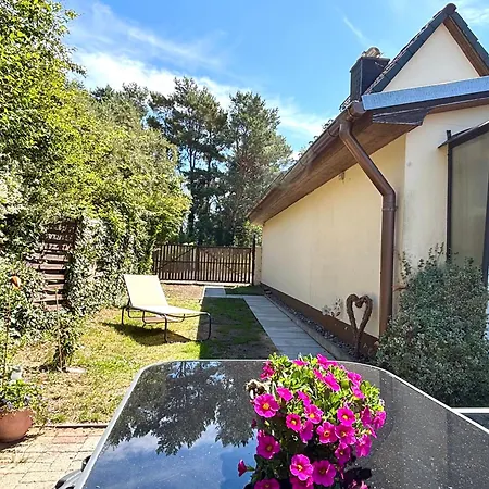 Achterhus Usedom - Idyllisches Ostsee Am Achterwasser Appartement